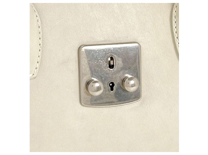Bolsa 2-Way com tachas Miu Miu Branco - vista 16