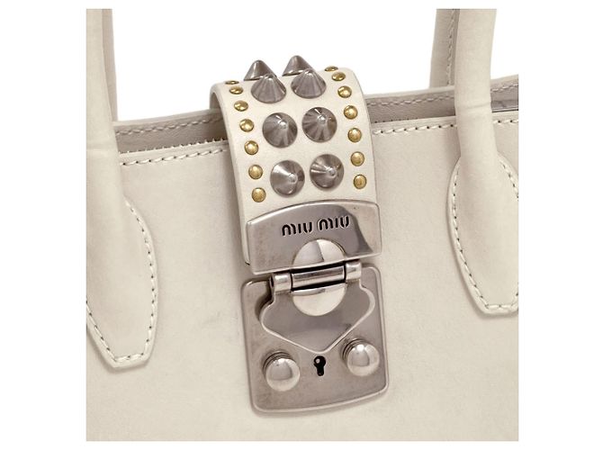 Bolsa 2-Way com tachas Miu Miu Branco - vista 17