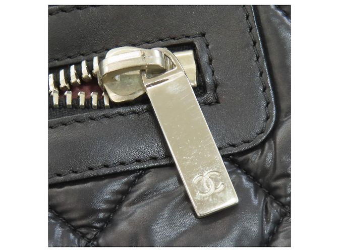 Chanel Coco Cocoon Schultertasche Schwarz - Ansicht 14