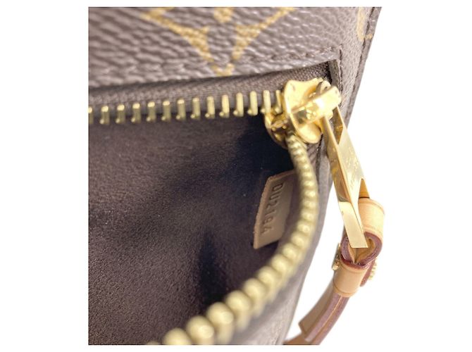 Borsa Louis Vuitton Pochette Métis MM Monogramma - vista 7