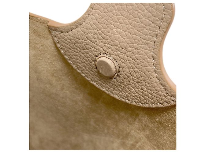 Loewe Pebble Mini Bucket Bag 2-Way Sand - Ansicht 10