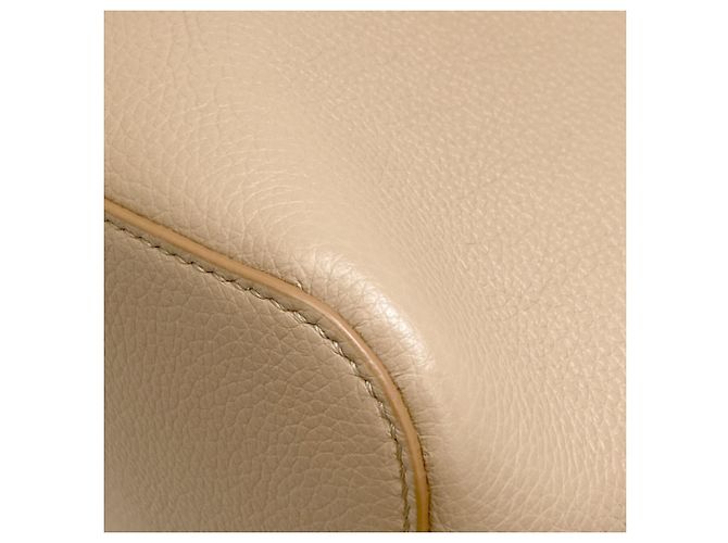 Loewe Pebble Mini Bucket Bag 2-Way Sand - Ansicht 13