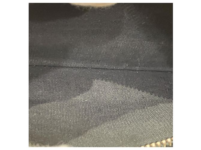 Cartera larga de cuero Yves Saint Laurent Negro - vista 5
