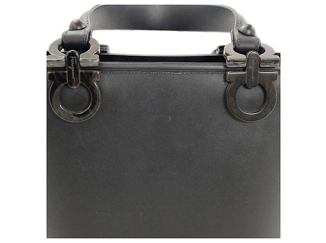 Salvatore Ferragamo Gancini Handtasche - Ansicht 12