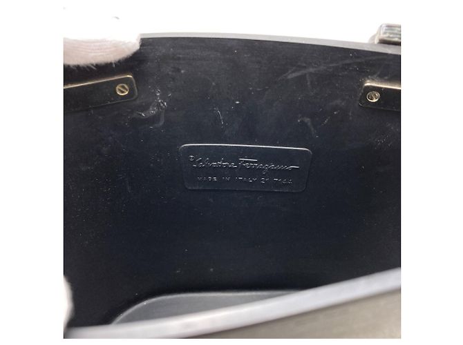 Salvatore Ferragamo Gancini Handtasche - Ansicht 7