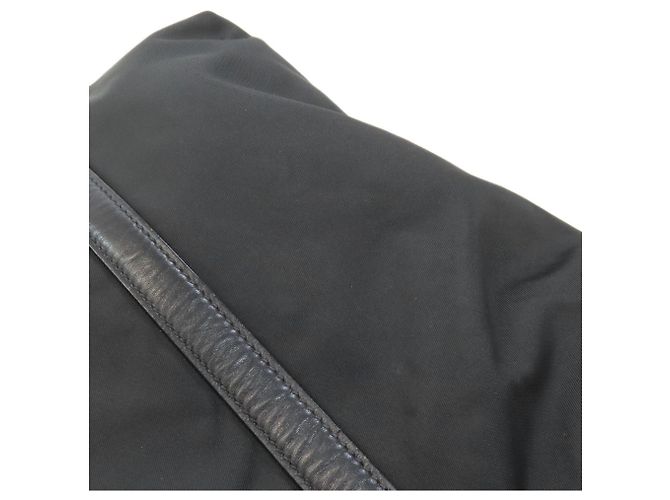 Borsa 2-Way in nylon nero di Prada - vista 12