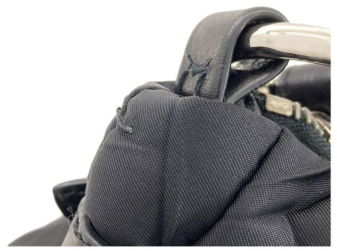 Borsa a mano in nylon nero Prada - vista 12