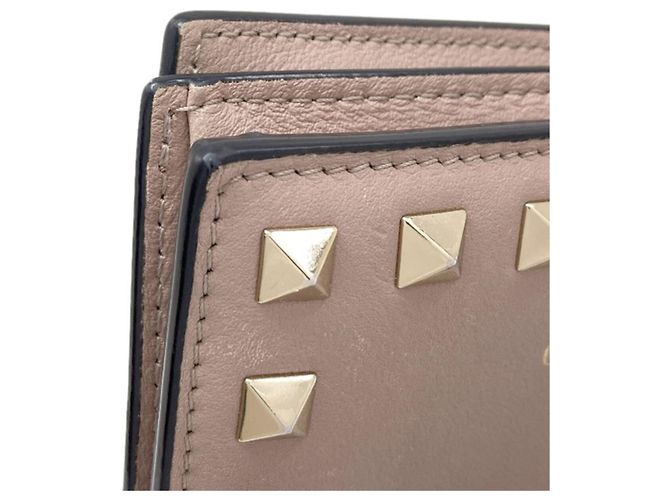 Cartera de cuero bi-fold Rockstud para mujer Valentino Beige - vista 21