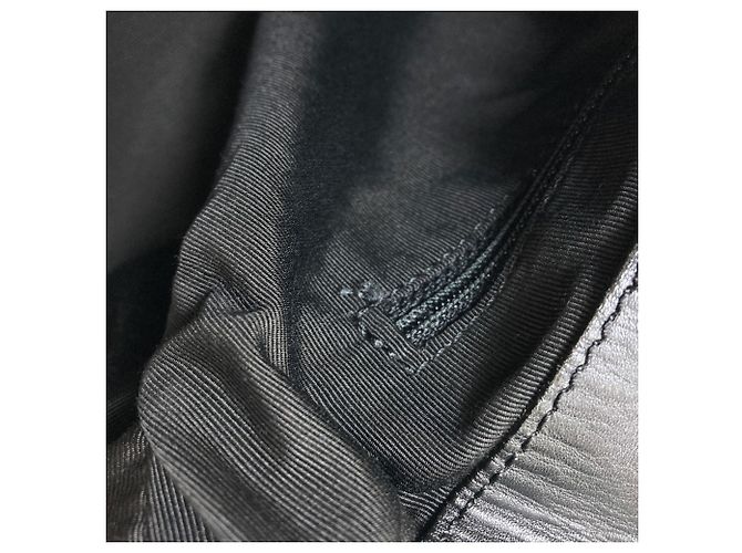 Borsa Tote Chanel Logo Nera in Pelle di Vitello Nero - vista 11