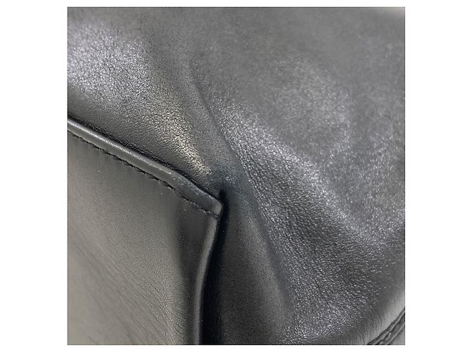 Borsa Tote Chanel Logo Nera in Pelle di Vitello Nero - vista 21
