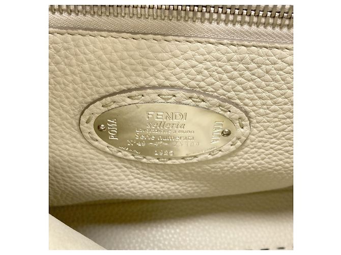 Borsa a 2 vie Fendi Peekaboo Medium Selleria Marrone - vista 7