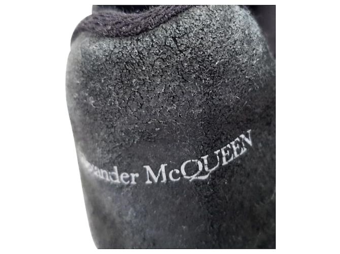 Sneakers Court Chunky Alexander Mcqueen in scamosciato nero - vista 9
