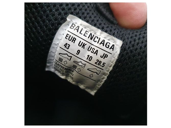 Baskets Triple S Balenciaga en polyester noir - vue 15