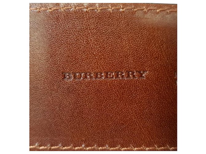 Cinturón Burberry Double Holed en cuero marrón Castaño Roja - vista 8