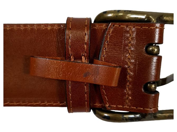 Cinturón Burberry Double Holed en cuero marrón Castaño Roja - vista 9