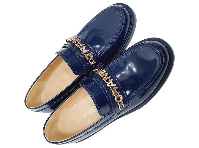 Timeless Mocassini Chanel Shiny Logo in pelle di vitello lucida blu - vista 6