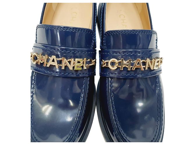 Timeless Mocassini Chanel Shiny Logo in pelle di vitello lucida blu - vista 8