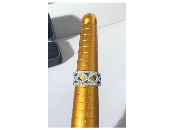 Tiffany & Co. Platinring mit geflochtenem Diamant-Design Silber - Ansicht 4
