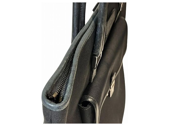 Borsa Tote Gucci GG Supreme Nero - vista 7