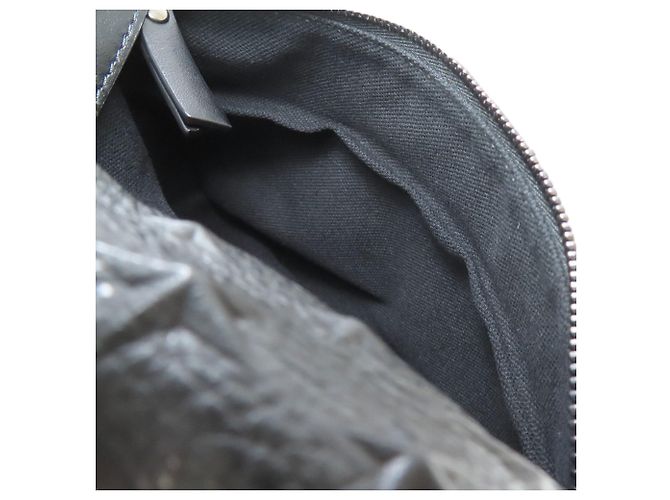 Jimmy Choo Star Embossed Leather Sling Bag Schwarz - Ansicht 10