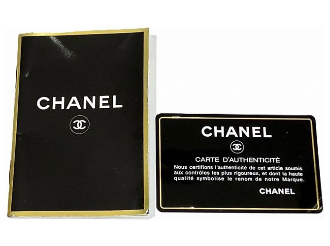 Bolso de hombro Chanel en satén color burdeos y pedrería - vista 5