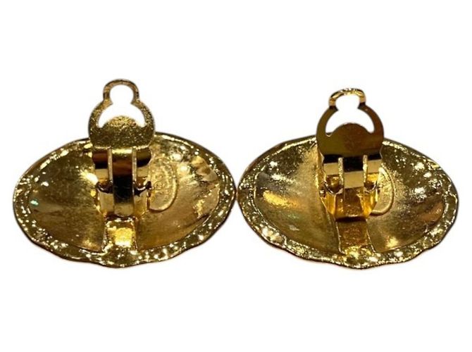 Orecchini a clip Chanel Matelassé Coco Mark Gold D'oro - vista 5