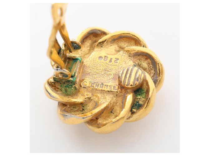 Orecchini a clip Chanel placcati oro con perle sintetiche Bianco D'oro - vista 5