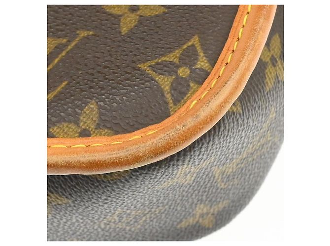 Louis Vuitton Sologne Monogram Canvas Castaño - vista 7