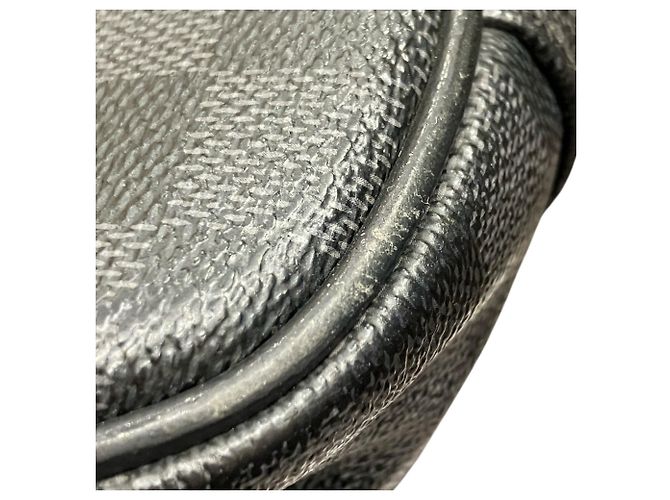 Borsa a tracolla Ambrelle Louis Vuitton Marrone Nero - vista 8