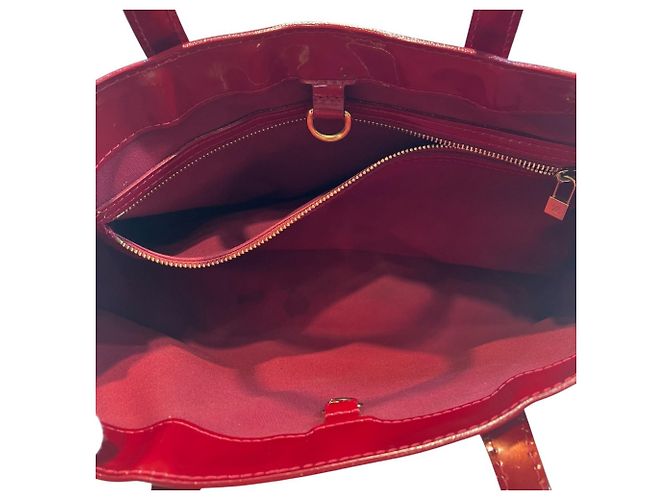 Borsa Louis Vuitton Wilshire PM Rosso - vista 9