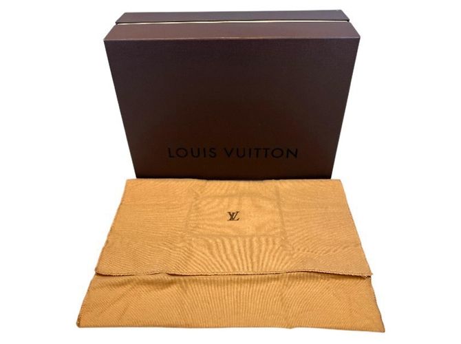 Borsa Louis Vuitton Vernis Thompson Street Rosso - vista 5