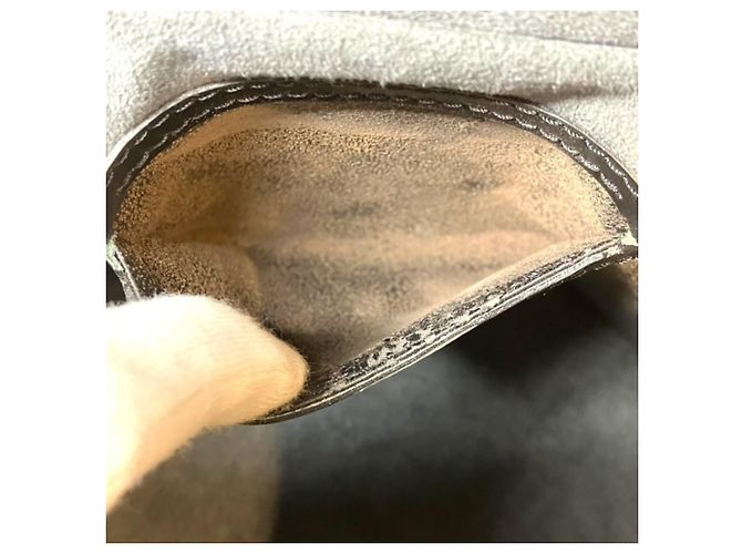 Sac à main Louis Vuitton Epi Cannes Noir - vue 9