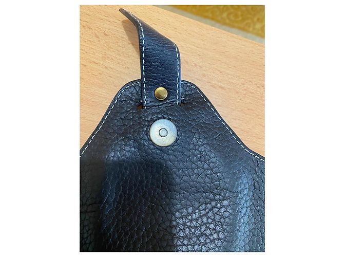 Dolce & Gabbana Black Pebbled Leather Shoulder Bag - view 10