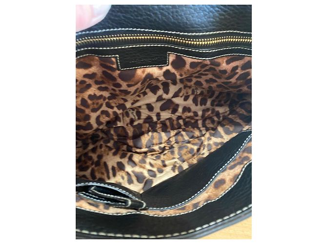 Dolce & Gabbana Black Pebbled Leather Shoulder Bag - view 9