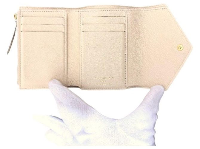 Cartera tríptico Louis Vuitton Monogram Empreinte Crudo - vista 3
