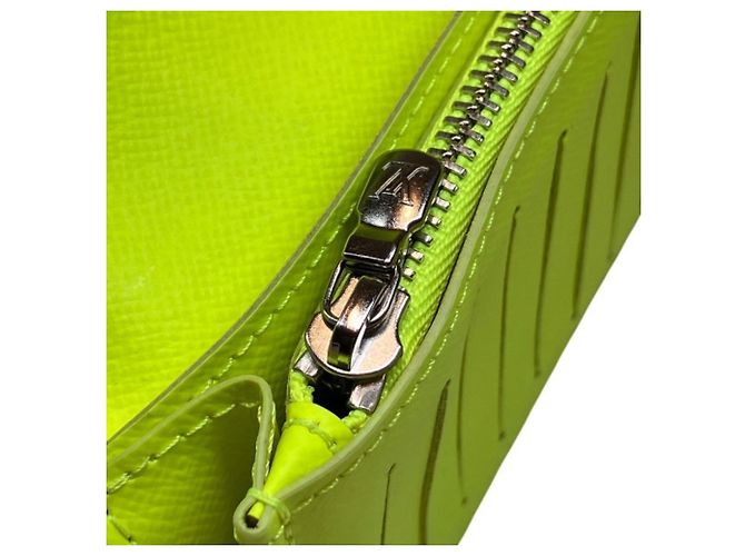 Portafoglio lungo Louis Vuitton Taigarama Portefeuille Brazza NM Giallo - vista 8