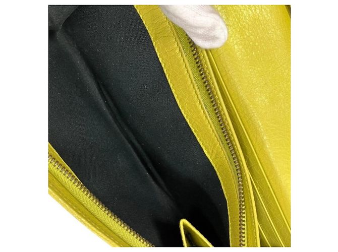 Portafoglio con tracolla Balenciaga Classic 253040 Giallo - vista 7