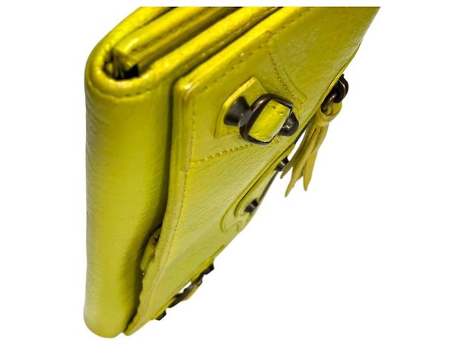 Portafoglio con tracolla Balenciaga Classic 253040 Giallo - vista 9
