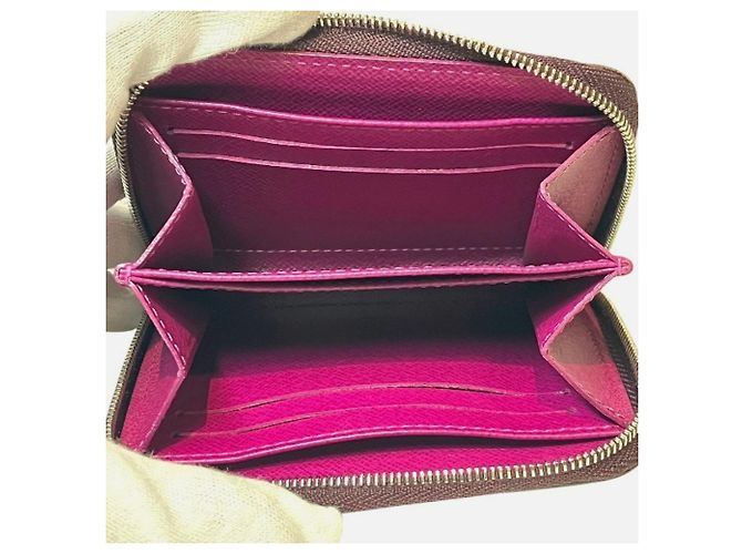 Monedero Louis Vuitton Epi Zippy Morado oscuro - vista 3