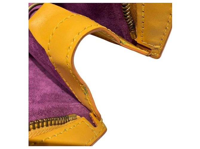 Borsa shopper Louis Vuitton Epi Saint Jacques Giallo - vista 6