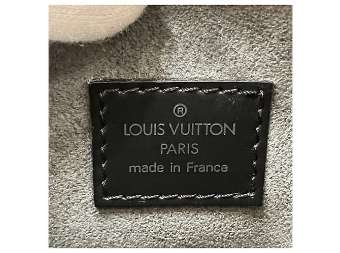 Borsa Louis Vuitton Epi Jasmine M52082 Nero - vista 4