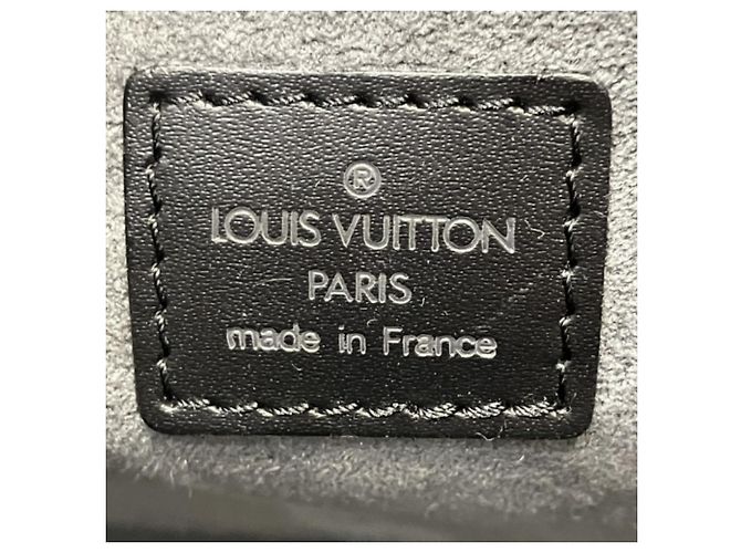 Borsa Louis Vuitton Epi Solferino GM Nero - vista 4