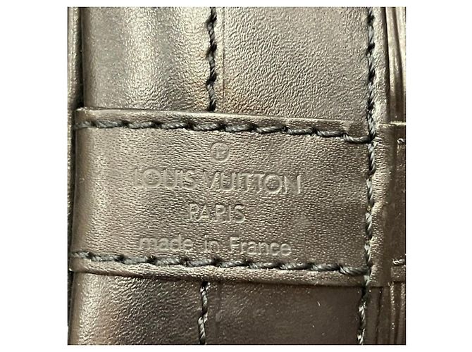 Bolso de cordón Louis Vuitton Epi Noe M59002 Negro - vista 4