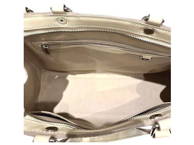 Borsa Louis Vuitton Epi Blair MM Bianco sporco - vista 6