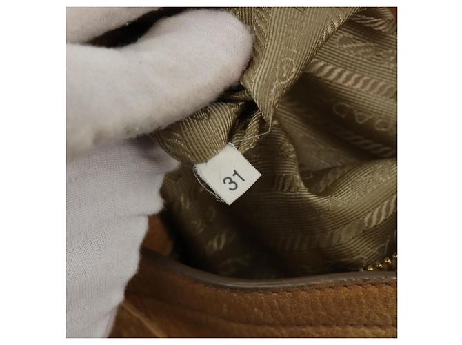 Borsa a Spalla PRADA in Pelle Beige Oro Auth ka4438A D'oro - vista 11
