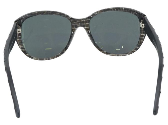 Occhiali da sole CHANEL Matelasse in plastica e pelle di agnello nera CC Auth BA12975M Nero - vista 2