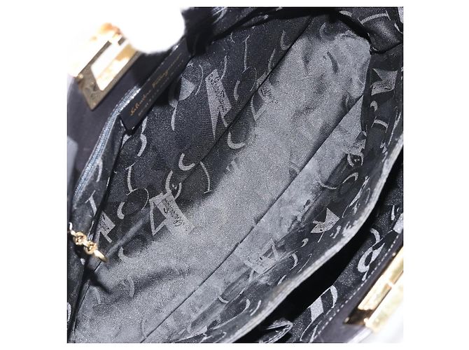 Borsa a mano Salvatore Ferragamo in pelle nera e oro Auth ka4450A Nero D'oro - vista 11