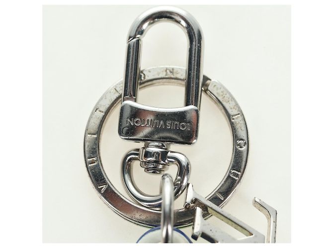 LOUIS VUITTON Monogram LV Portrait Charm M01402 LV Auth 161337M Monogramma - vista 5