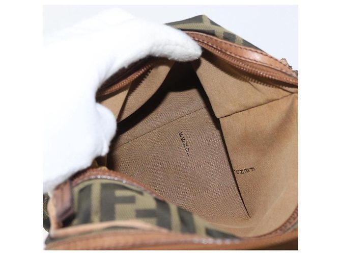 Borsa a Spalla FENDI Zucca Canvas Nero Marrone Auth 180611 - vista 21
