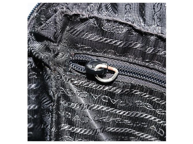 Borsa a tracolla PRADA Nylon Nero Argento Auth 179291 - vista 24
